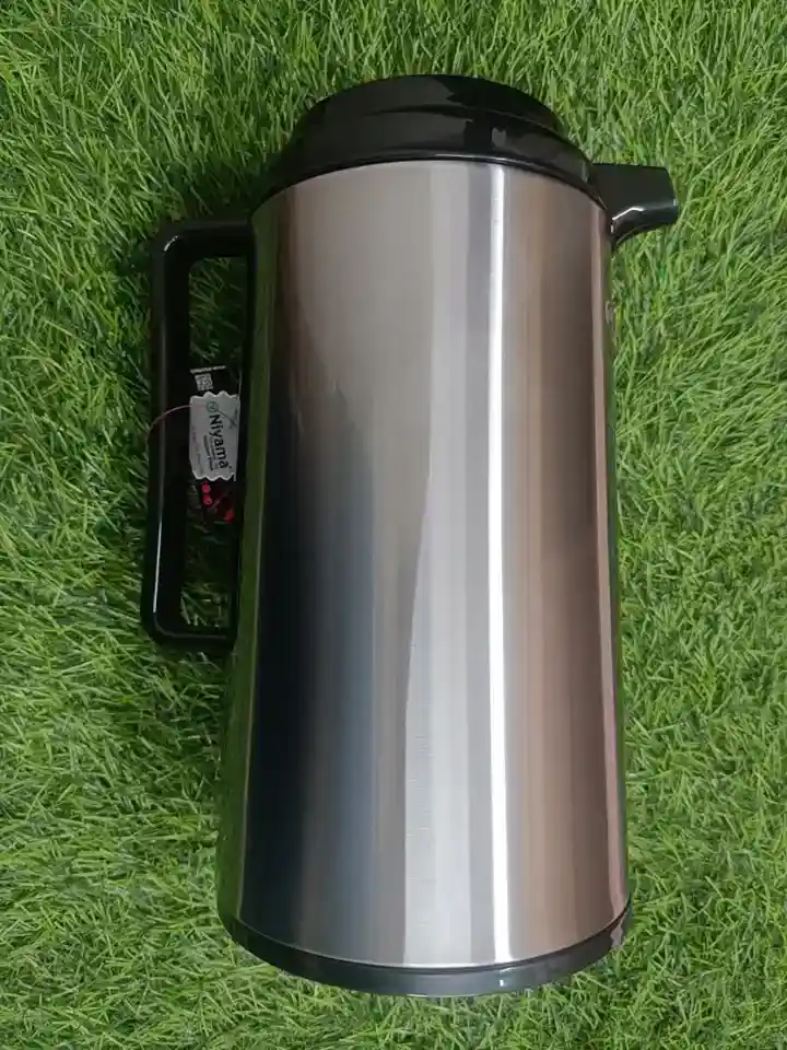 1.L Niyama Vaccum flask
