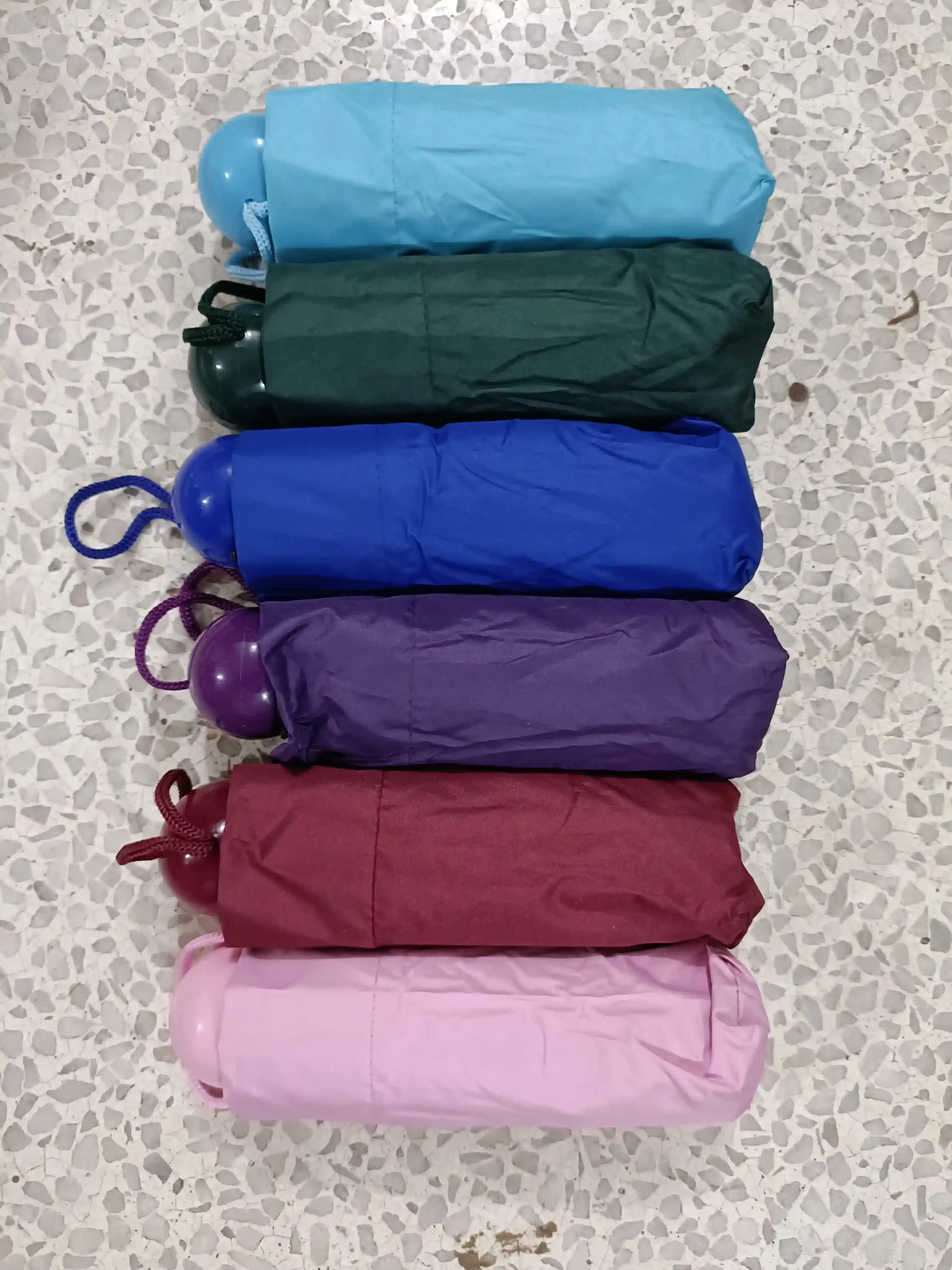 Capsule umbrella